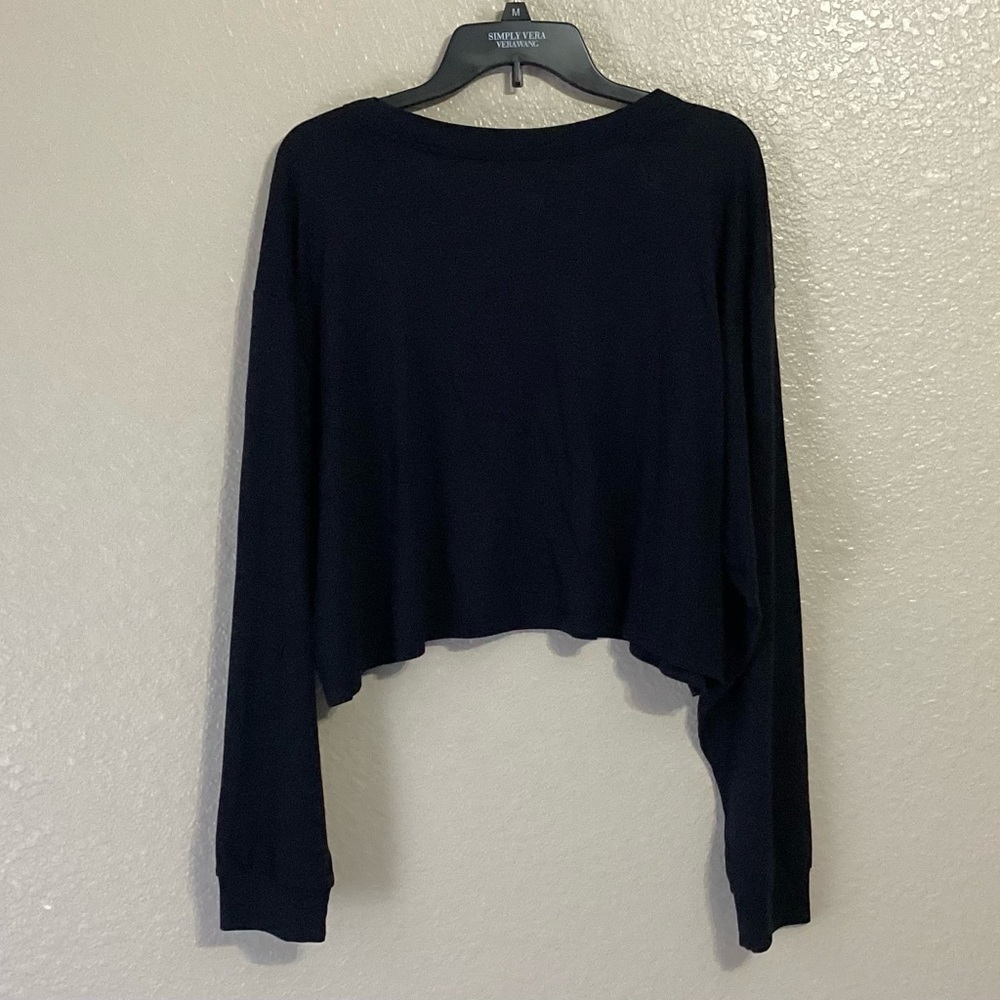 Levi’s Silver Tab Black Crop Tee.  NWT.  Size XL - Picture 4 of 4